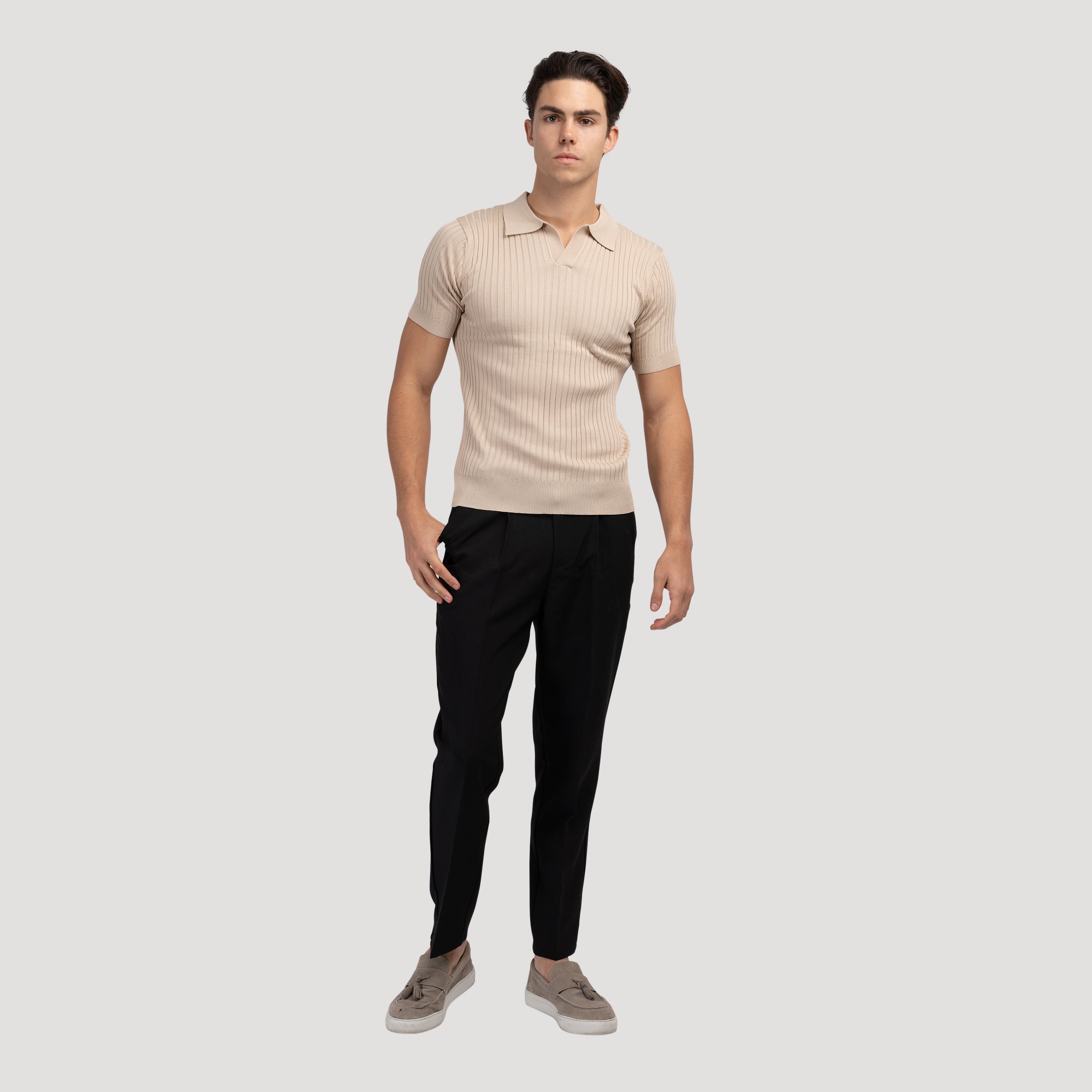 Dalviora™ | Polo Casual CHUNCHEON – Col en V Élégant