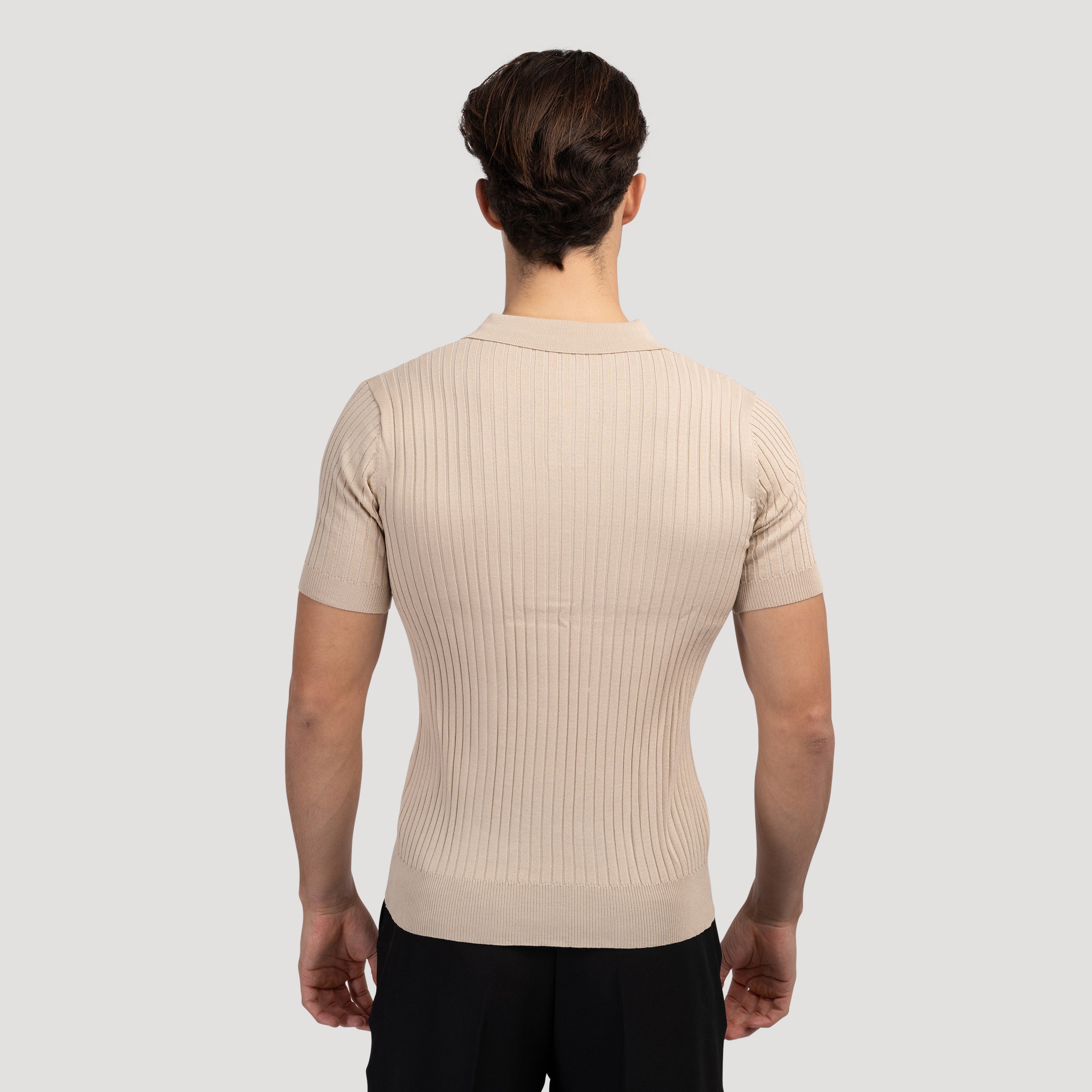 Dalviora™ | Polo Casual CHUNCHEON – Col en V Élégant
