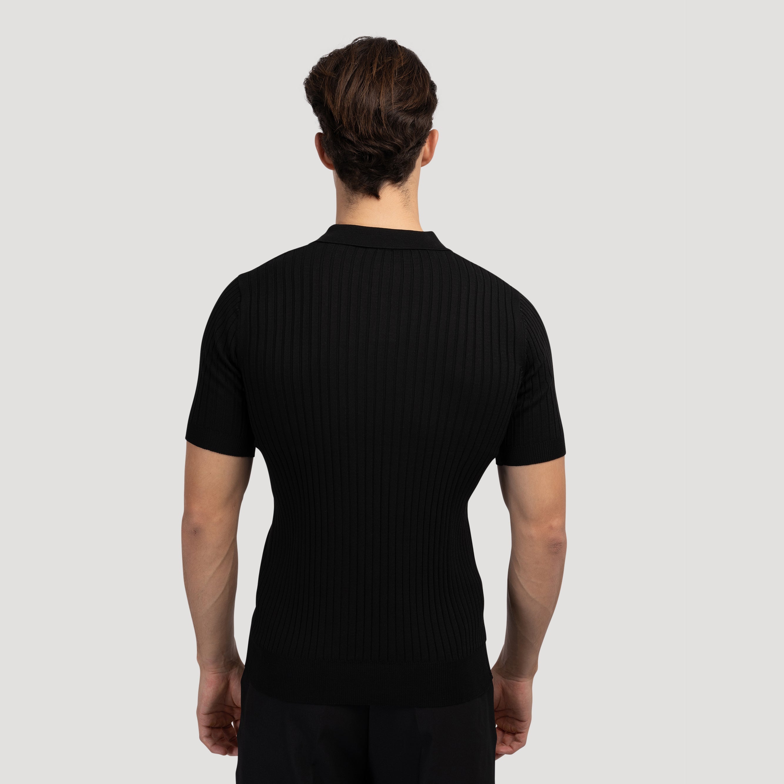 Dalviora™ | Polo Casual CHUNCHEON – Col en V Élégant