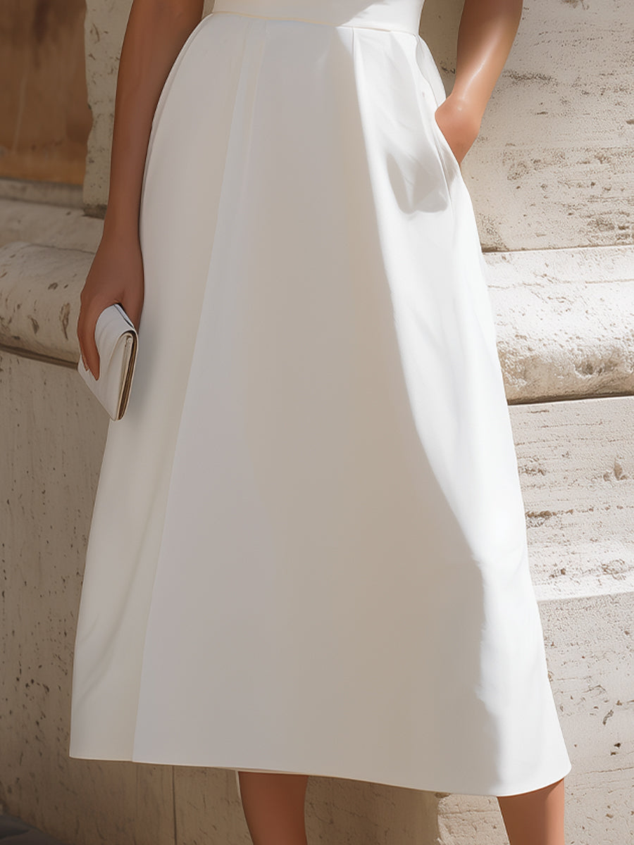 Asymmetrisches Midi-Kleid mit One-Shoulder, kurzen Ärmeln und ausgestelltem Schnitt